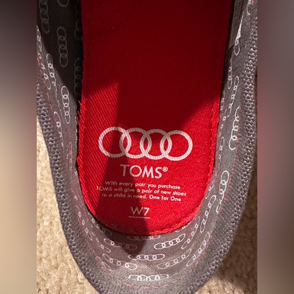 Limited Edition Audi Toms - Picture 5 of 5